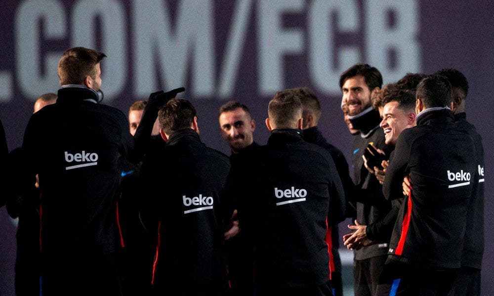 André Gomes, Paco Alcácer, Coutinho, Messi y Piqué en un entrenamiento del Barça| EFE