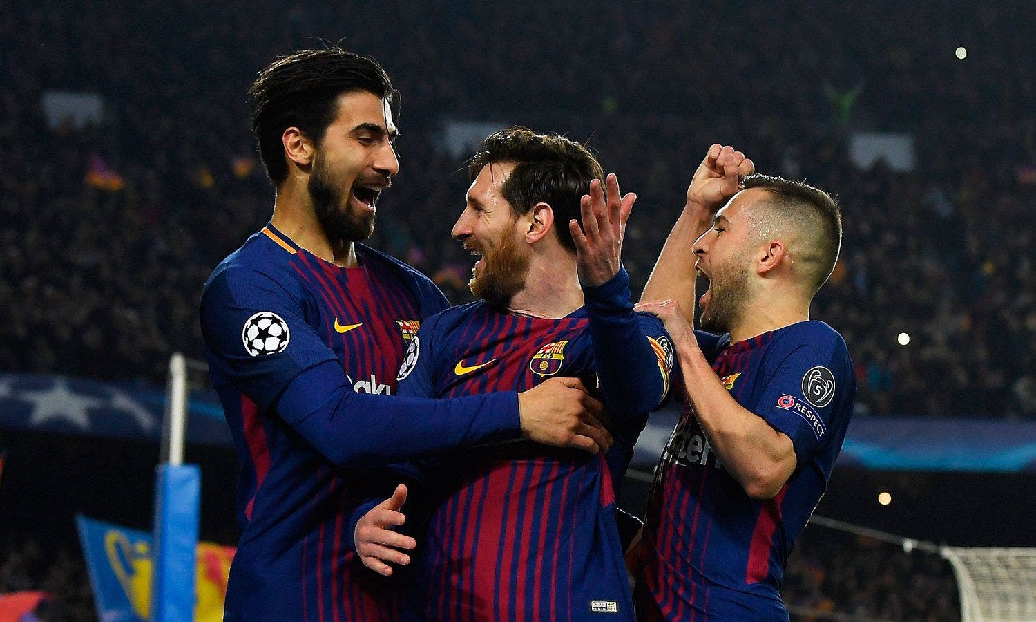 André Gomes, Leo Messi y Jordi Alba festejan un gol del Barça | EFE