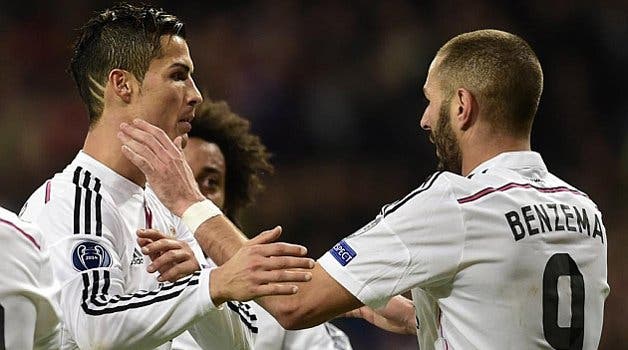 Cristiano Ronaldo felicita a Benzema tras marcar al Liverpool