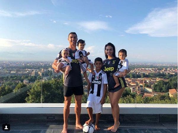 Cristiano Ronaldo familia bianconera