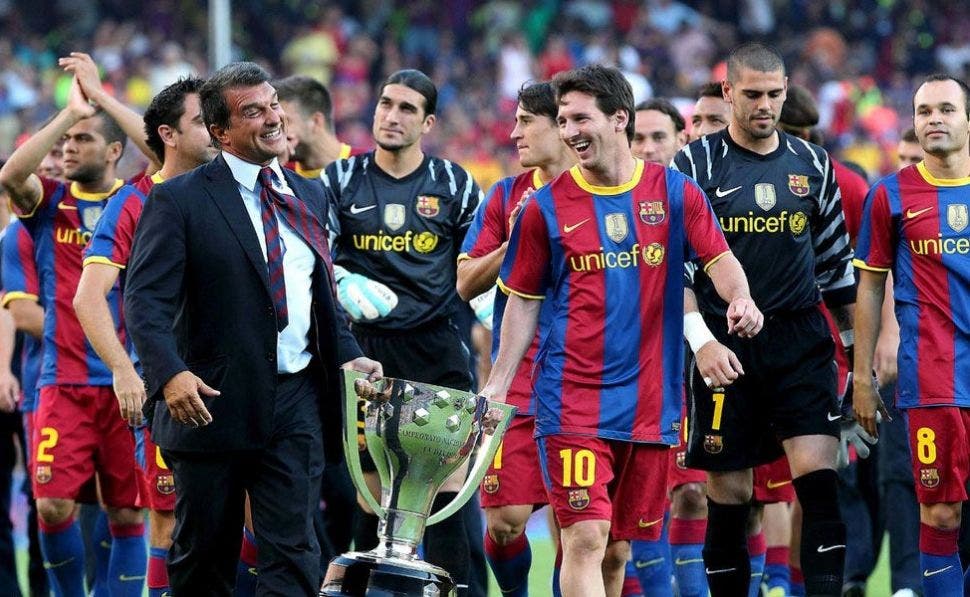 Laporta promete un fichaje estrella a Messi en el Barça | EFE