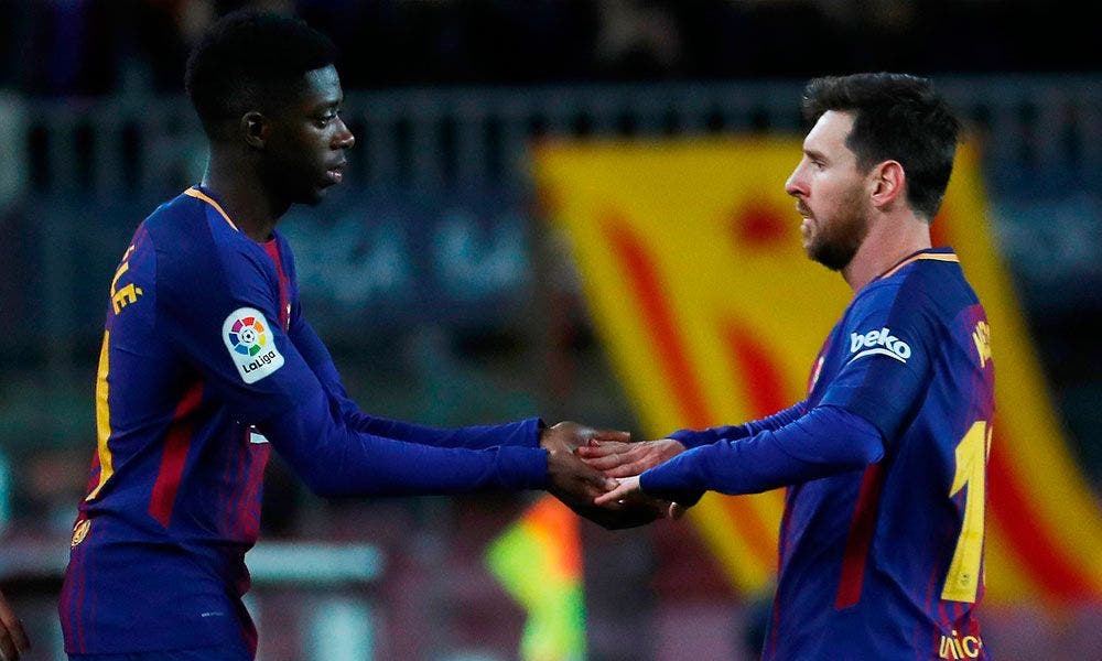 Ousmane Dembélé se la juega a Leo Messi | EFE