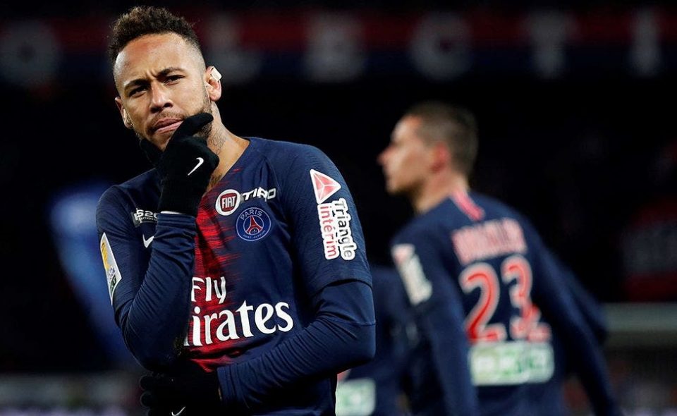 Noticia: El pacto secreto de Neymar con Florentino Pérez que llega a Sergio Ramos (y hasta a Messi) 1 Fotografía: El pacto secreto de Neymar con Florentino Pérez que llega a Sergio Ramos (y hasta a Messi)