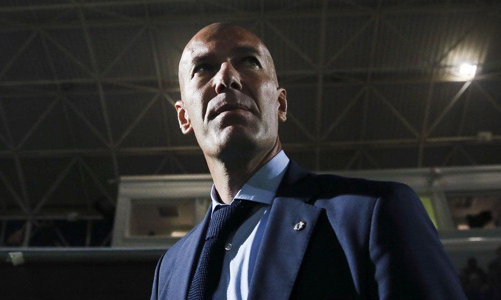  Zidane ya prepara su salida | EFE