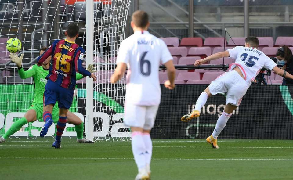 Fede Valverde anota en el Clásico