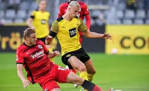Erling Braut Haaland anotaun doblete para el Borussia Dortmund en el estrenp de la Bundesliga