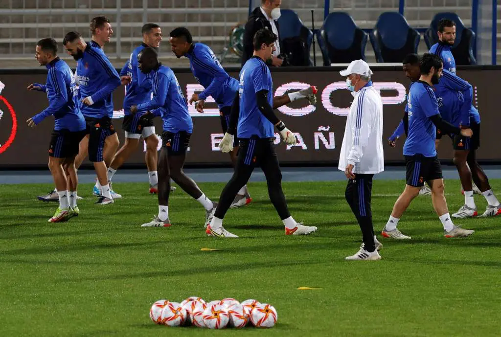 El Real Madrid y Ancelotti en el entrenamiento antes del clásico de la Supercopa