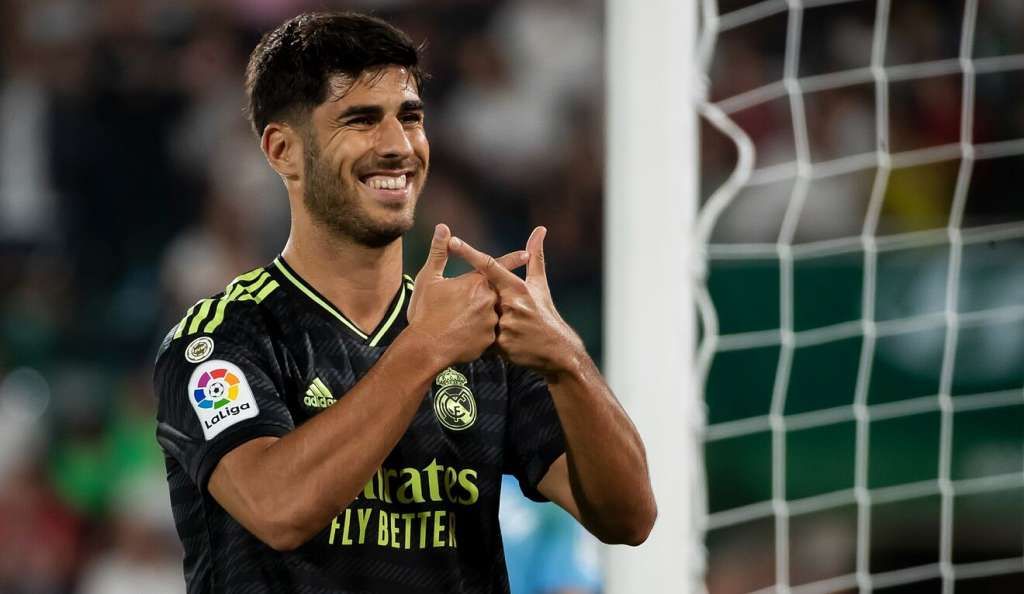 Marco Asensio celebra un gol