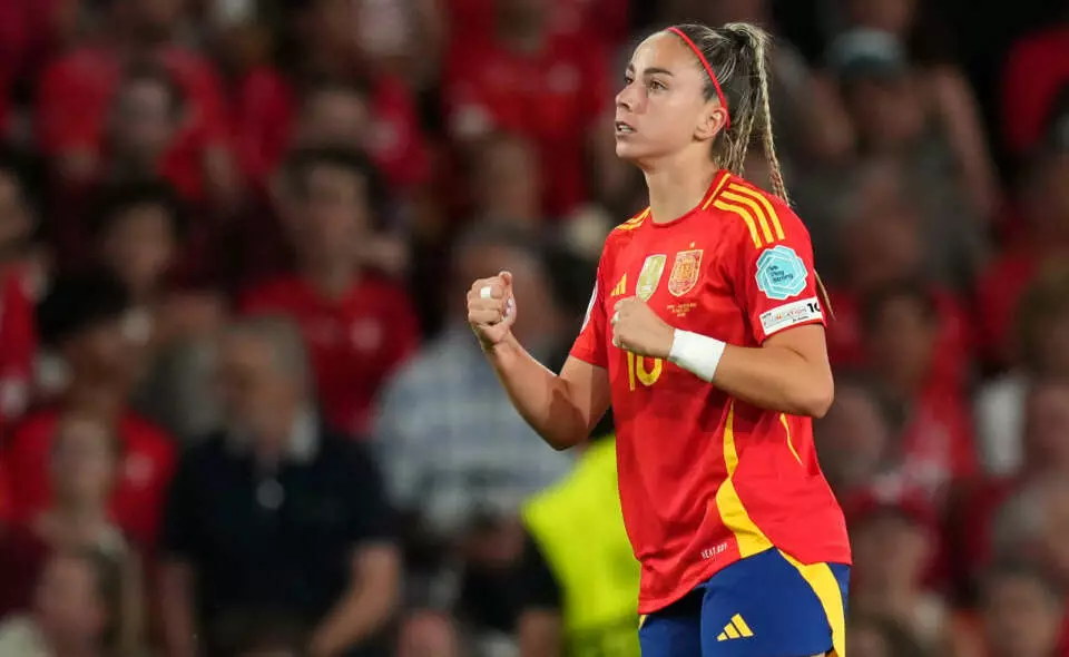 BERN, SWITZERLAND – JULY 18: Athenea del Castillo of Spain celebrates scoring her team’s first goal during the UEFA Women’s EURO 2025 Quarter-Final match between Spain v Switzerland at Stadion Wankdorf on July 18, 2025 in Bern, Switzerland. (Photo by Alex Caparros – UEFA/UEFA via Getty Images)