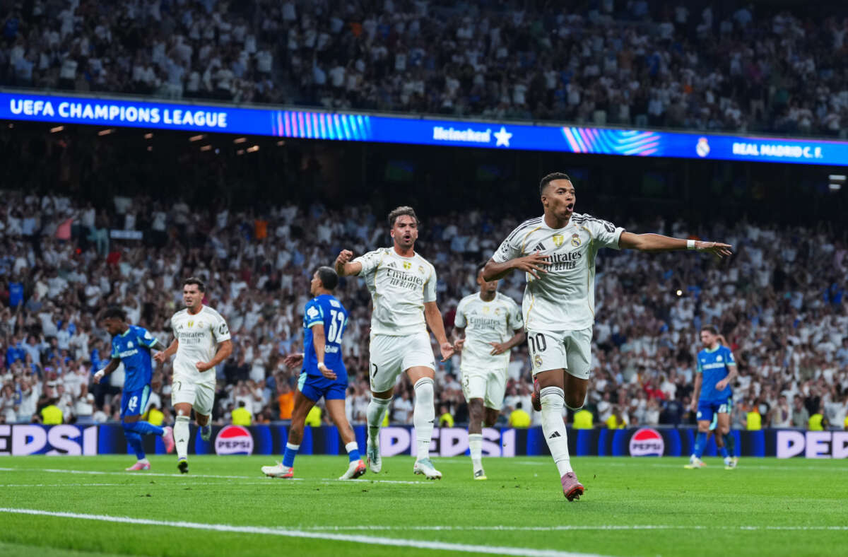 MADRID, SPAIN - SEPTEMBER 16: Kylian Mbappe of Real Madrid celebrates scoring his team's second goal from the penalty spot during the UEFA Champions League 2025/26 League Phase MD1 match between Real Madrid C.F. and Olympique de Marseille at Estadio Santiago Bernabeu on September 16, 2025 in Madrid, Spain. (Photo by Aitor Alcalde - UEFA/UEFA via Getty Images)