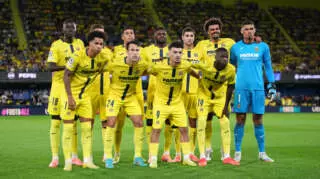 VILLARREAL, SPAIN - OCTOBER 21: Players of Villarreal CF pose for a team photograph prior to the UEFA Champions League 2025/26 League Phase MD3 match between Villarreal CF and Manchester City at Estadio de la Ceramica on October 21, 2025 in Villarreal, Spain. (Photo by Aitor Alcalde - UEFA/UEFA via Getty Images)